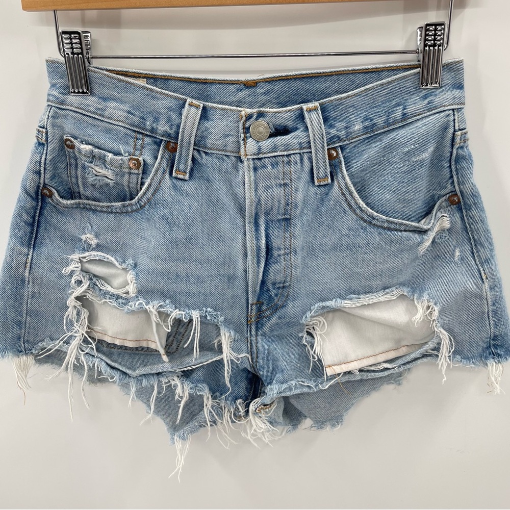 LEVI’s 501 High Waisted Distressed Hidden Button Fly Shorts Size 24